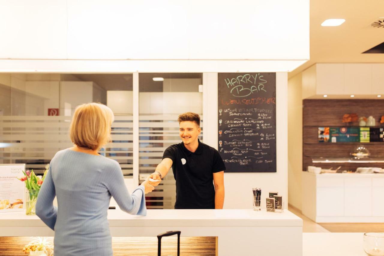 Harry'S Home Dornbirn Hotel & Apartments Екстер'єр фото
